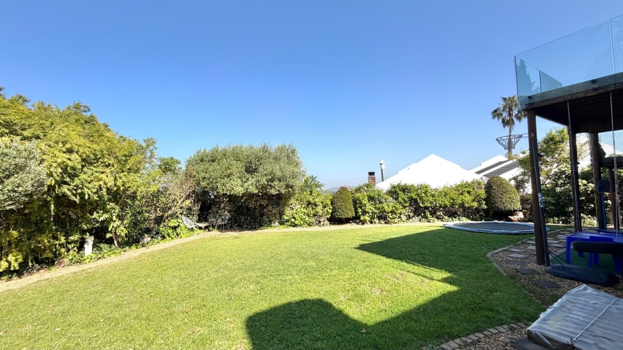 4 Bedroom Property for Sale in Heldervue Western Cape